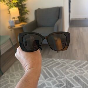 Stunning Chanel square sunglasses with logo